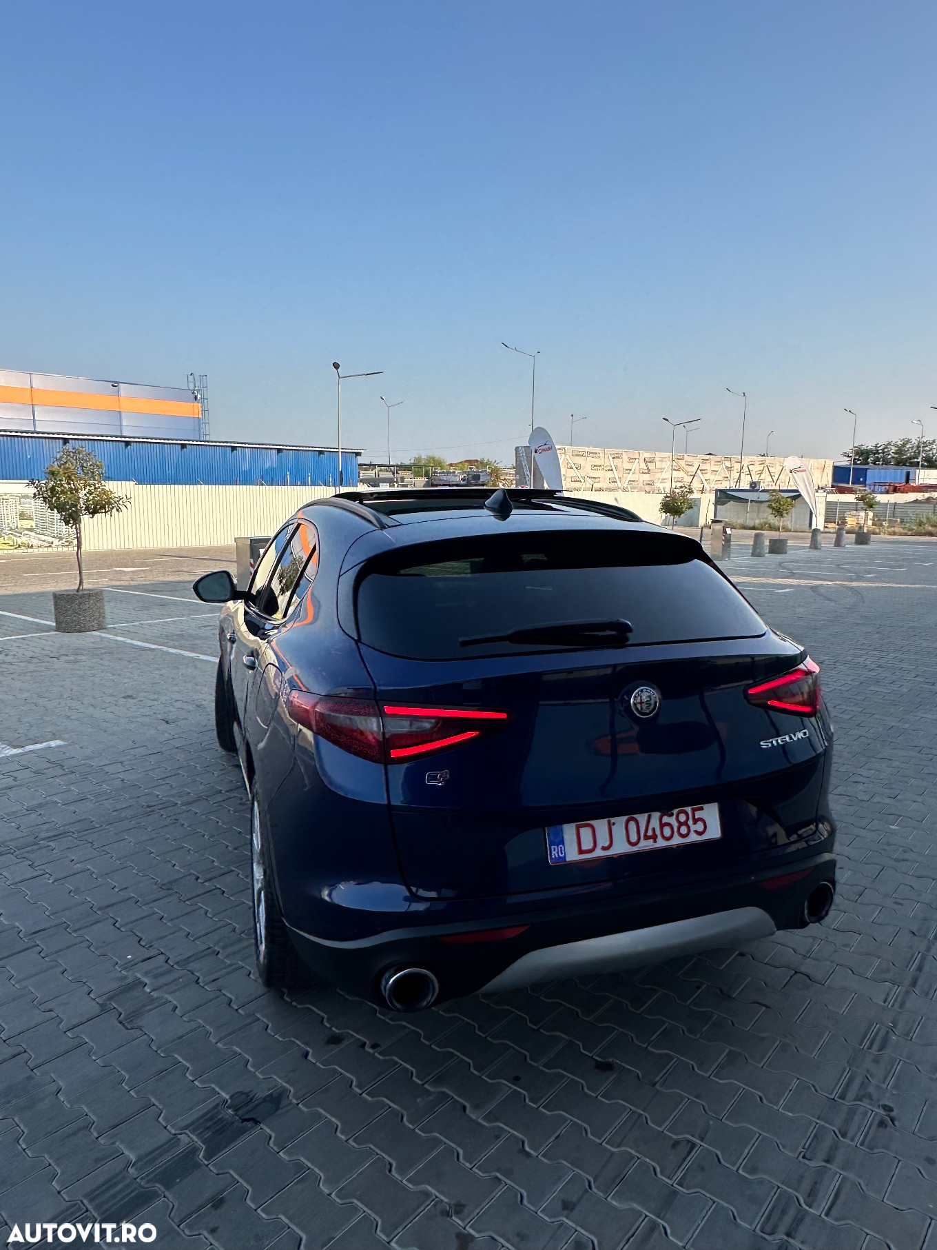 Alfa Romeo Stelvio 2.0 Turbo 16V AT8-Q4 Ti - 16