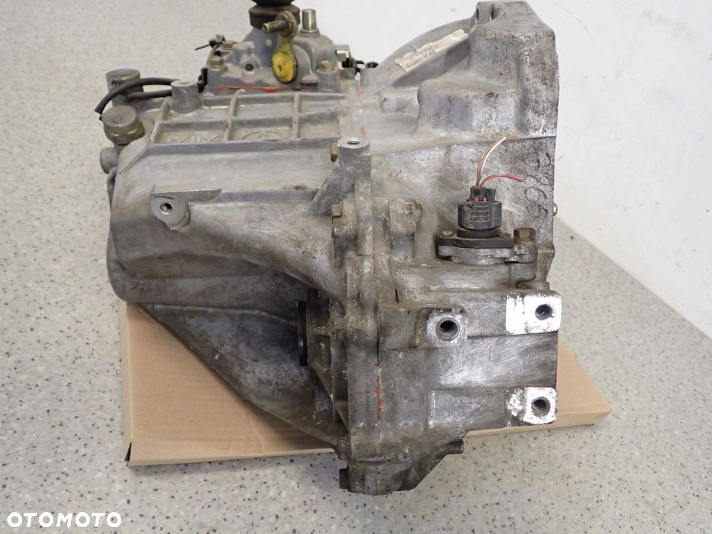 TOYOTA YARIS 1.0 BENZYNA 99- SKRZYNIA BIEGÓW MANUALNA - 2