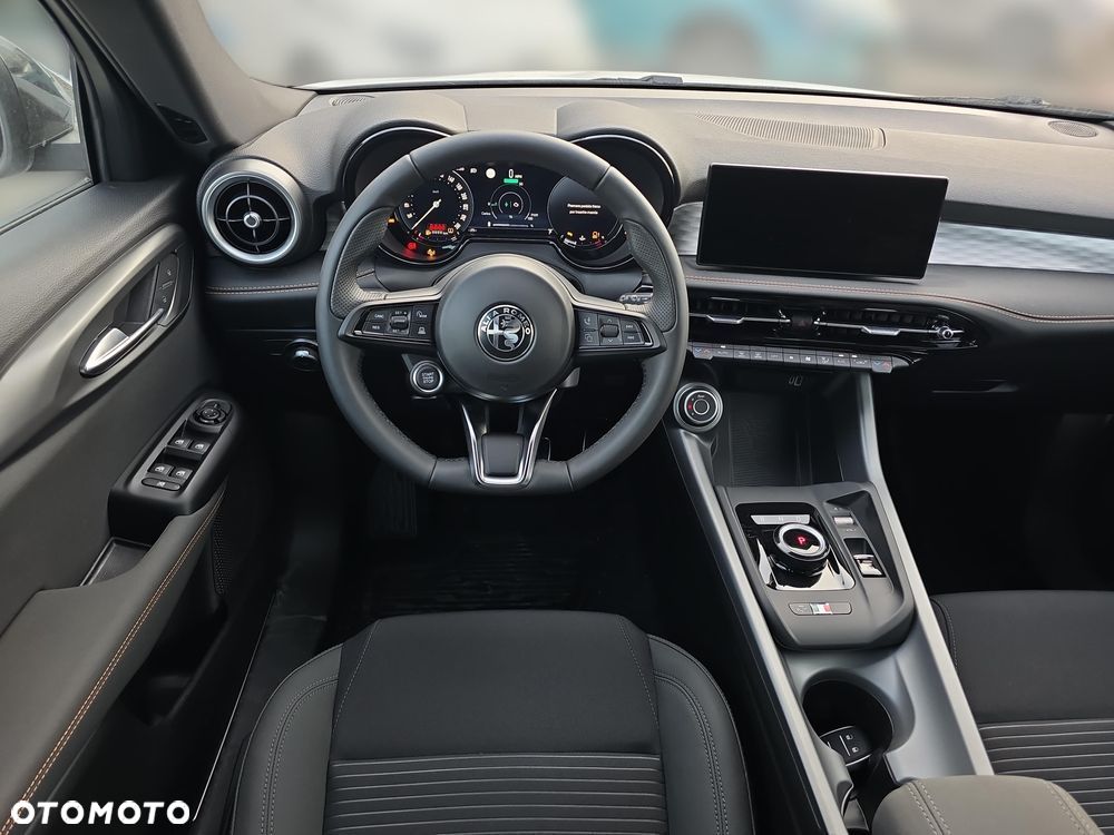 Alfa Romeo Tonale 1.6 JTD DCT - 21