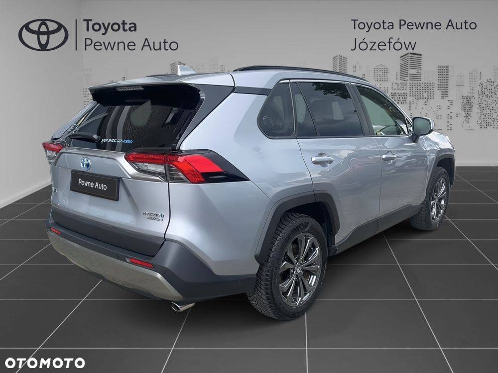 Toyota RAV4 - 4