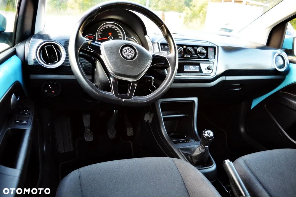 Volkswagen up! 1.0 Beats - 5