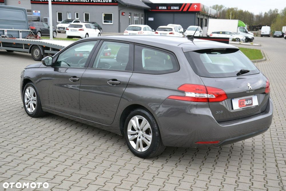 Peugeot 308 - 5
