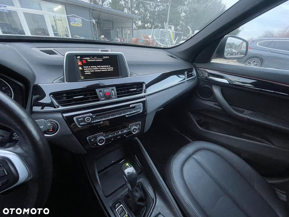 BMW X1 - 10