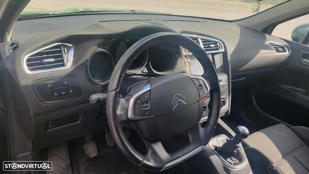 Citroën C4 1.6 BlueHDi Live - 14