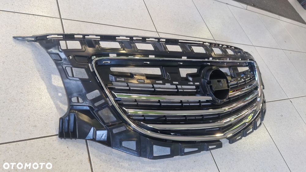 1320377 13269802 1432377 OPEL INSIGNIA A 08-13 GRILL ATRAPA CHŁODNICY NOWA - 3