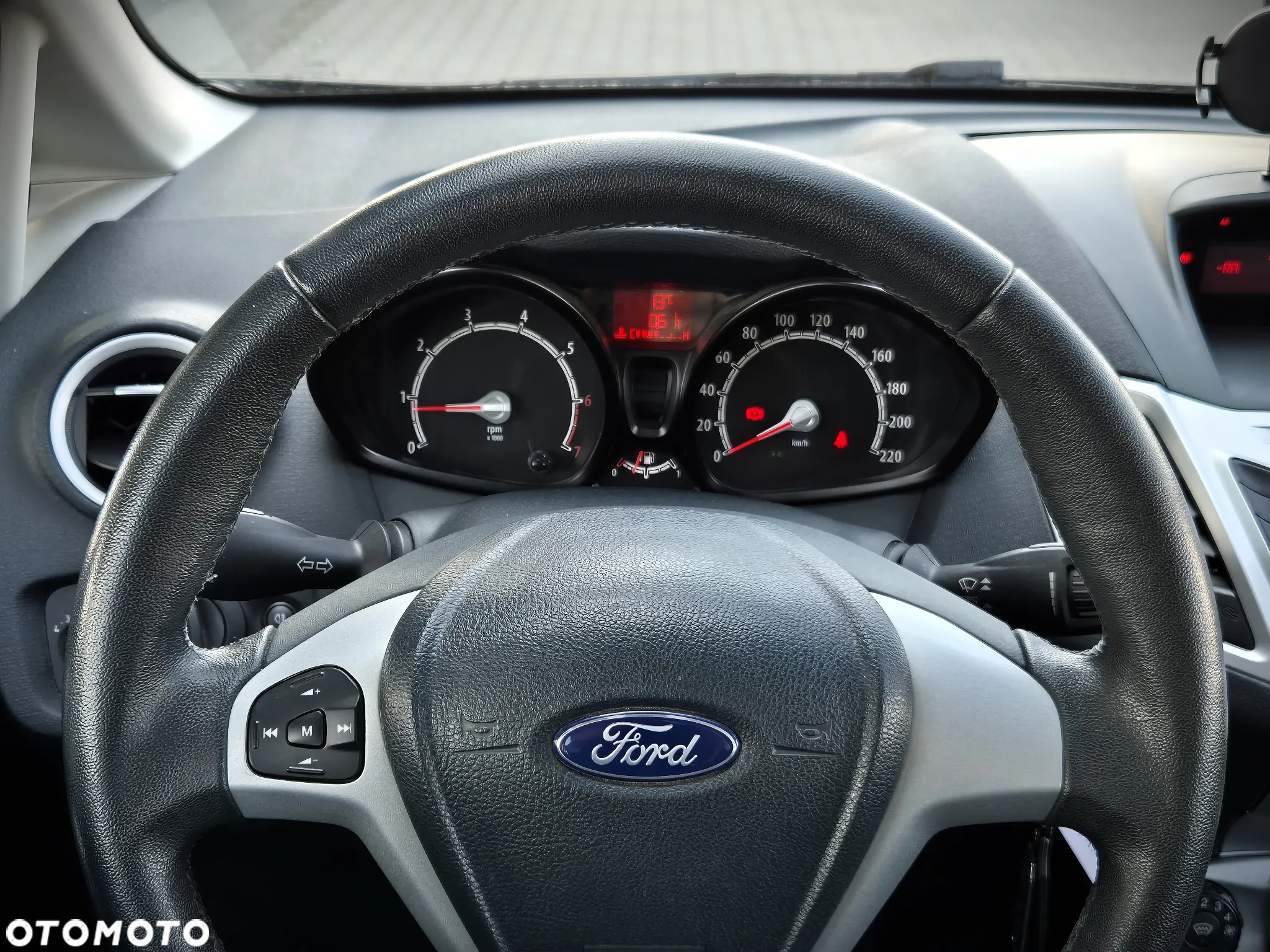 Ford Fiesta 1.25 Gold X - 23