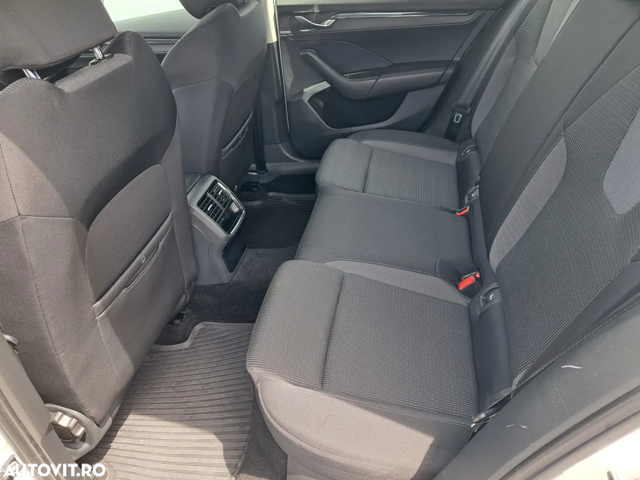 Skoda Octavia 2.0 TDI Ambition - 22