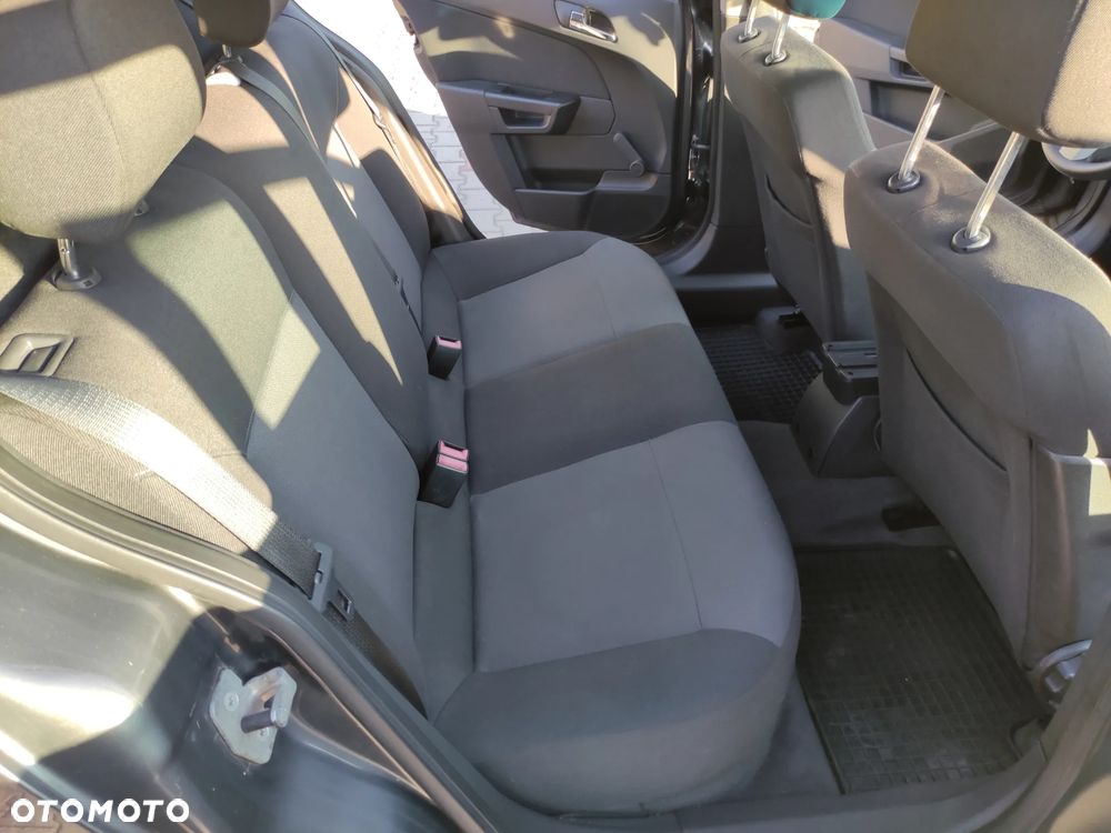 Opel Astra 1.7 CDTI Essentia - 29