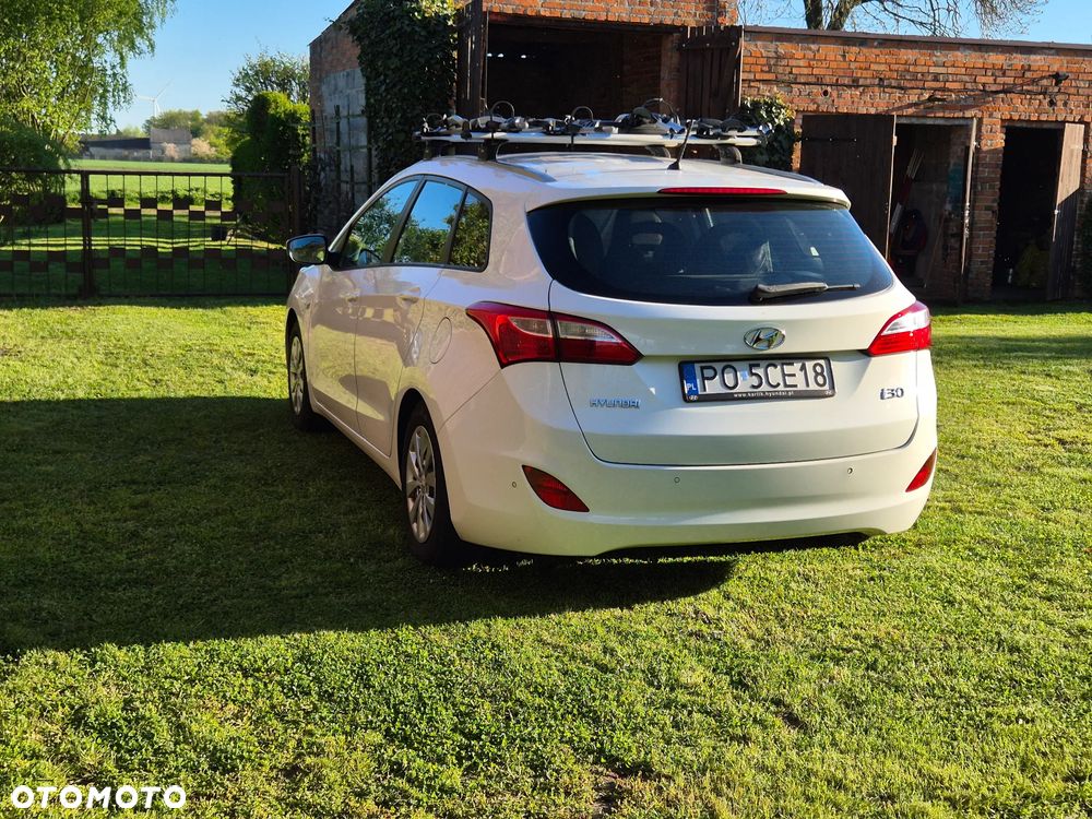 Hyundai i30 1.4 Classic + - 3