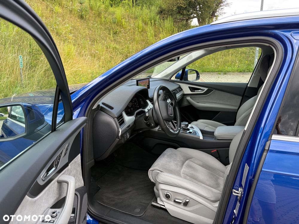 Audi Q7 45 TDI mHEV Quattro S Line Tiptr - 4