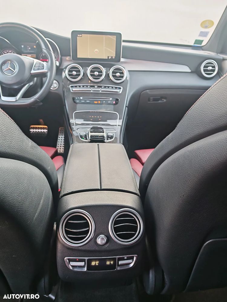 Mercedes-Benz GLC Coupe 220 d 4Matic 9G-TRONIC AMG Line - 12