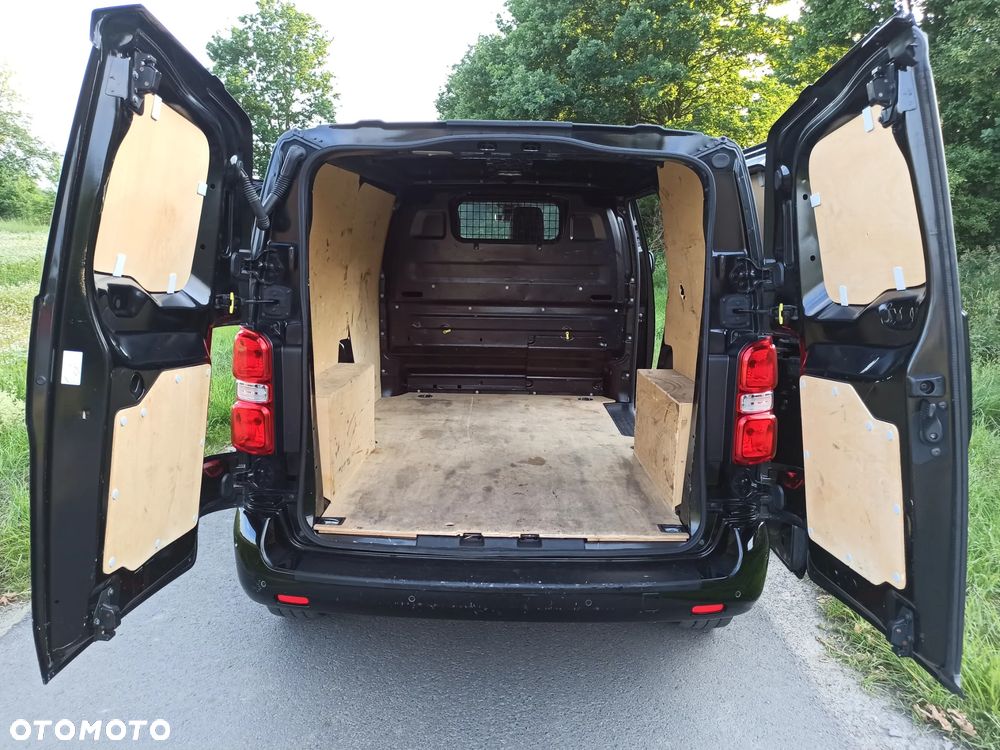 Opel VIVARO 2019R 2.0D 122KM 6 BIEGÓW LEDY 2XPDC GRZANE FOTELE TEMPOMAT WEBASTO MARTWE POLE KLIMATRONIC - 8