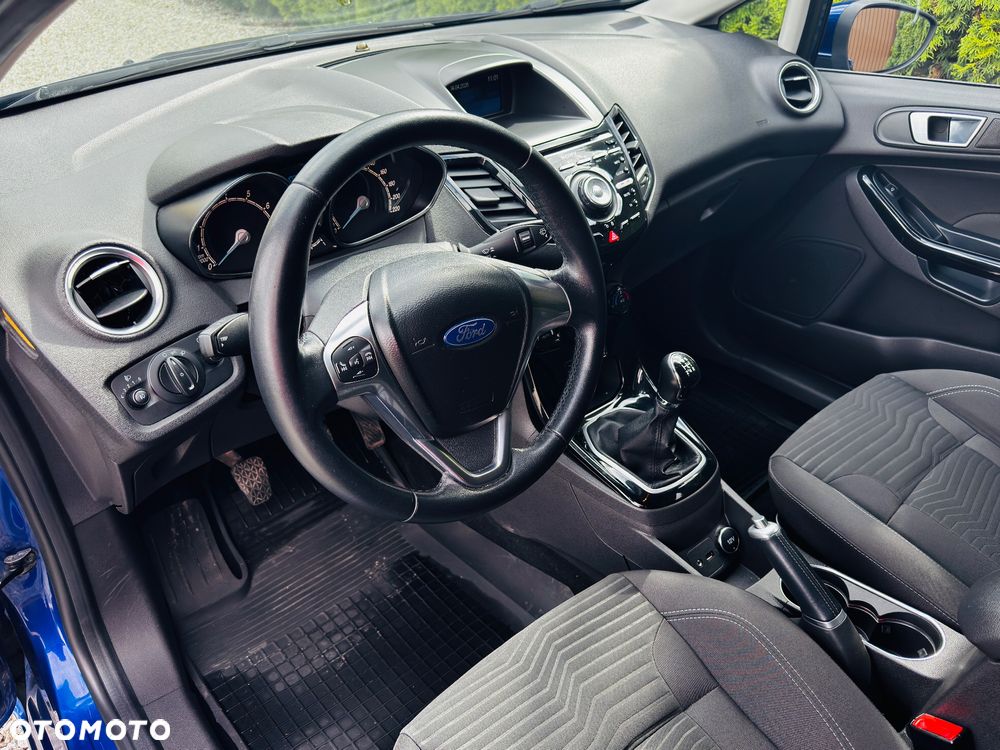 Ford Fiesta - 15