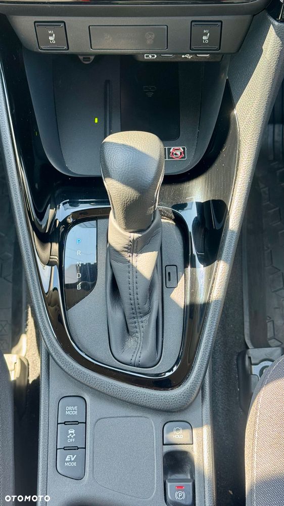 Toyota Yaris - 14