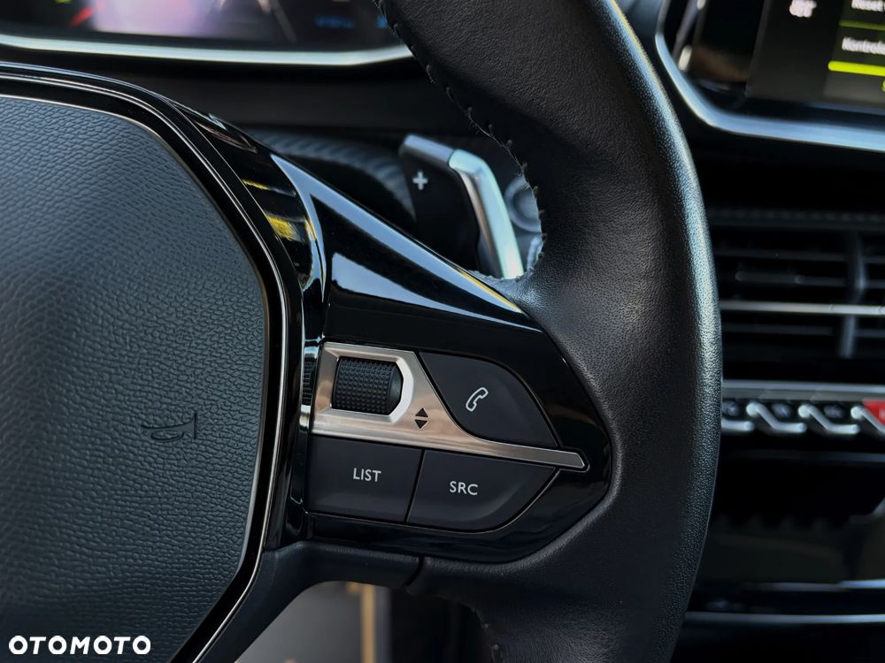 Peugeot 2008 1.5 BlueHDi Allure Pack S&S EAT8 - 25