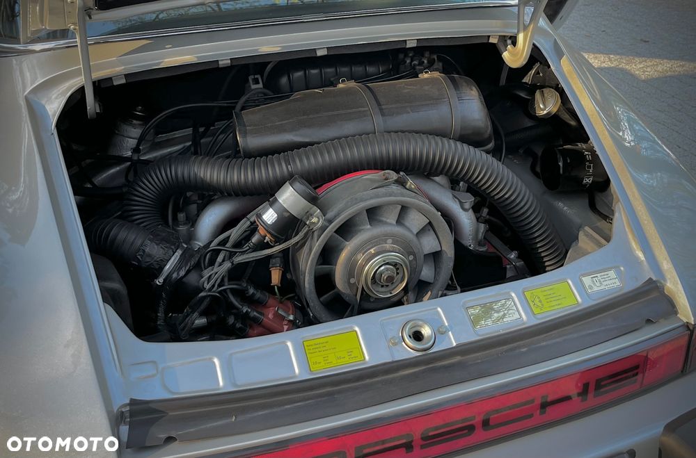 Porsche 911 - 13