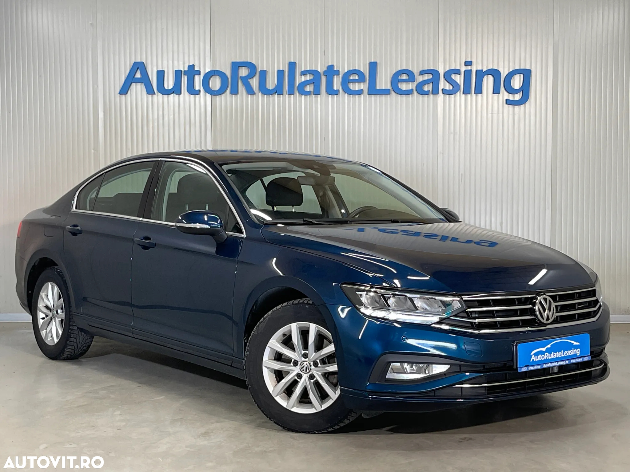 Volkswagen Passat 1.5 TSI ACT DSG Comfortline - 2