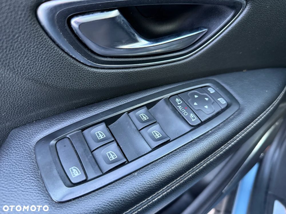 Renault Scenic 1.6 dCi Bose - 18