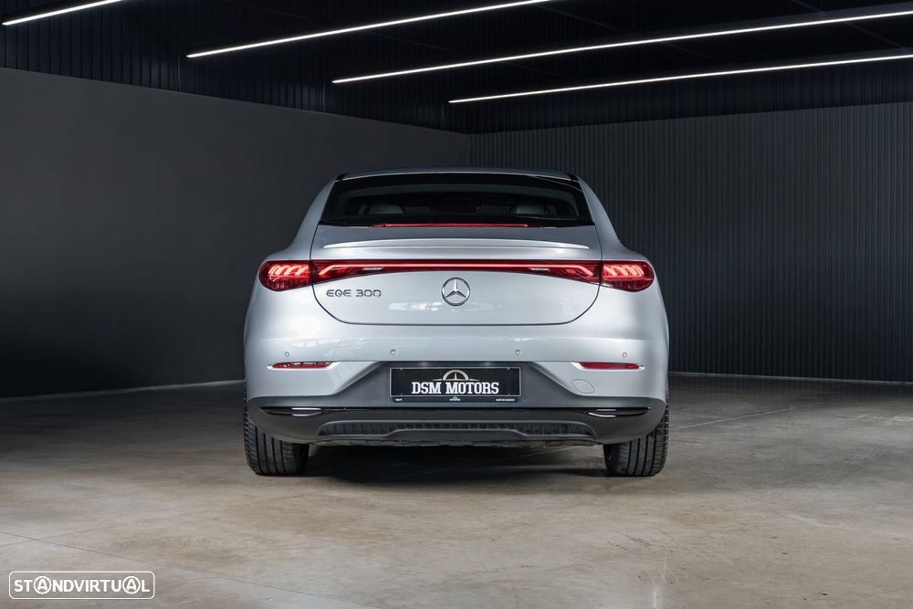 Mercedes-Benz EQE 300 Edition Electric Art - 5