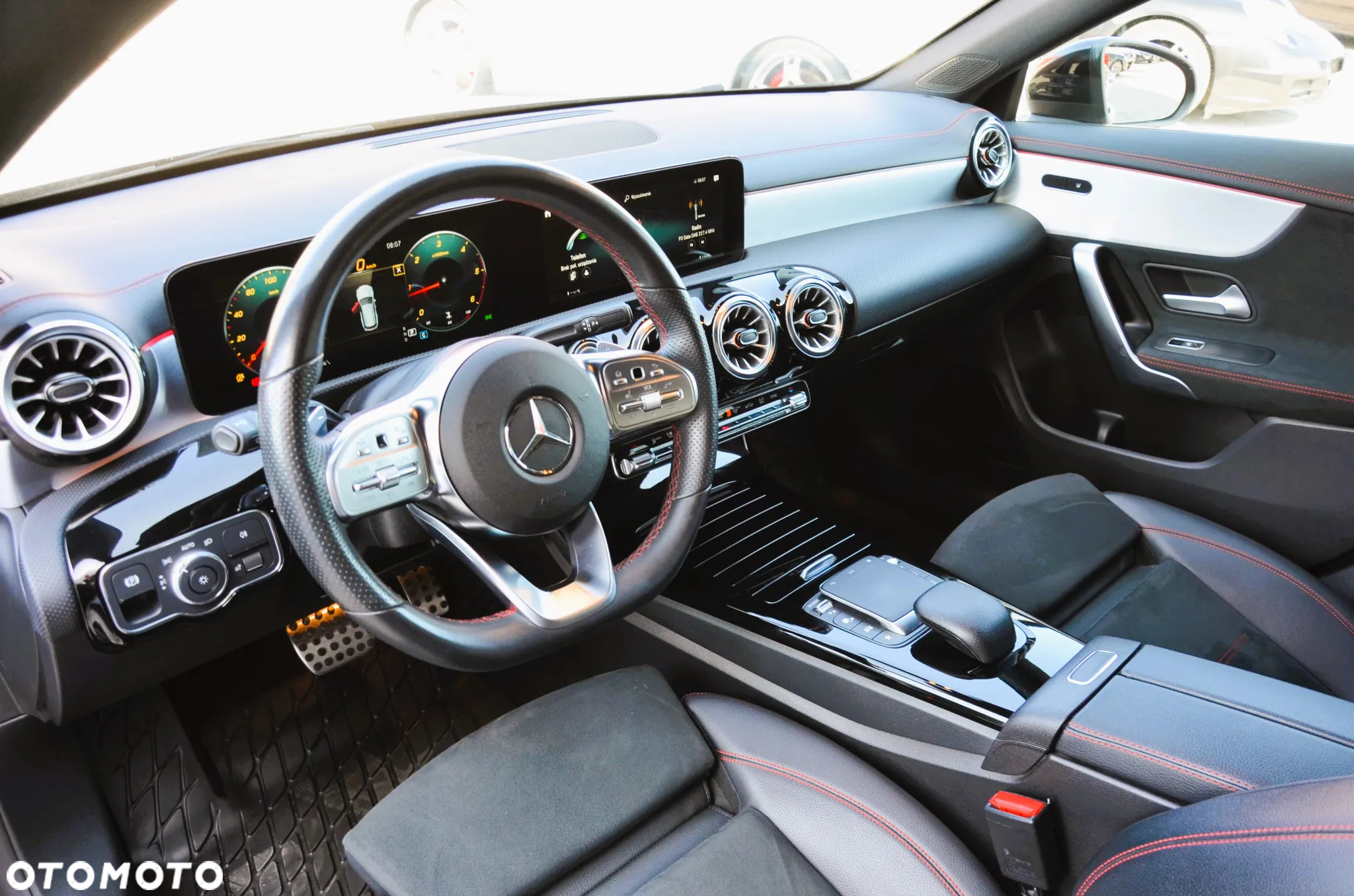 Mercedes-Benz CLA 200 d 4-Matic AMG Line 8G-DCT - 18