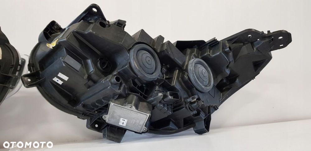 Lampa przód prawa lewa Ford S Max MK2 JASNA LED - 7