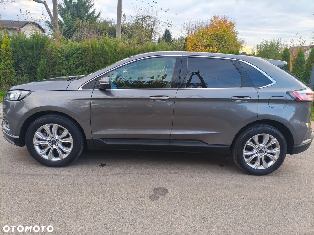 Ford Edge - 8