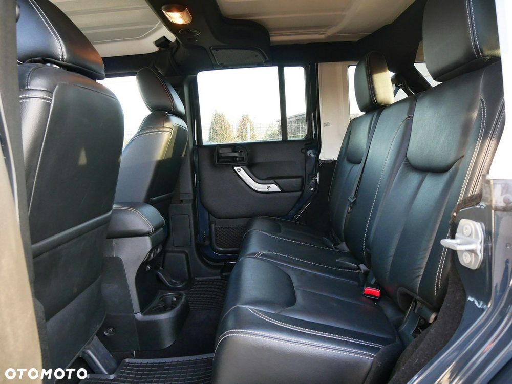 Jeep Wrangler 3.6 Unlim X - 8