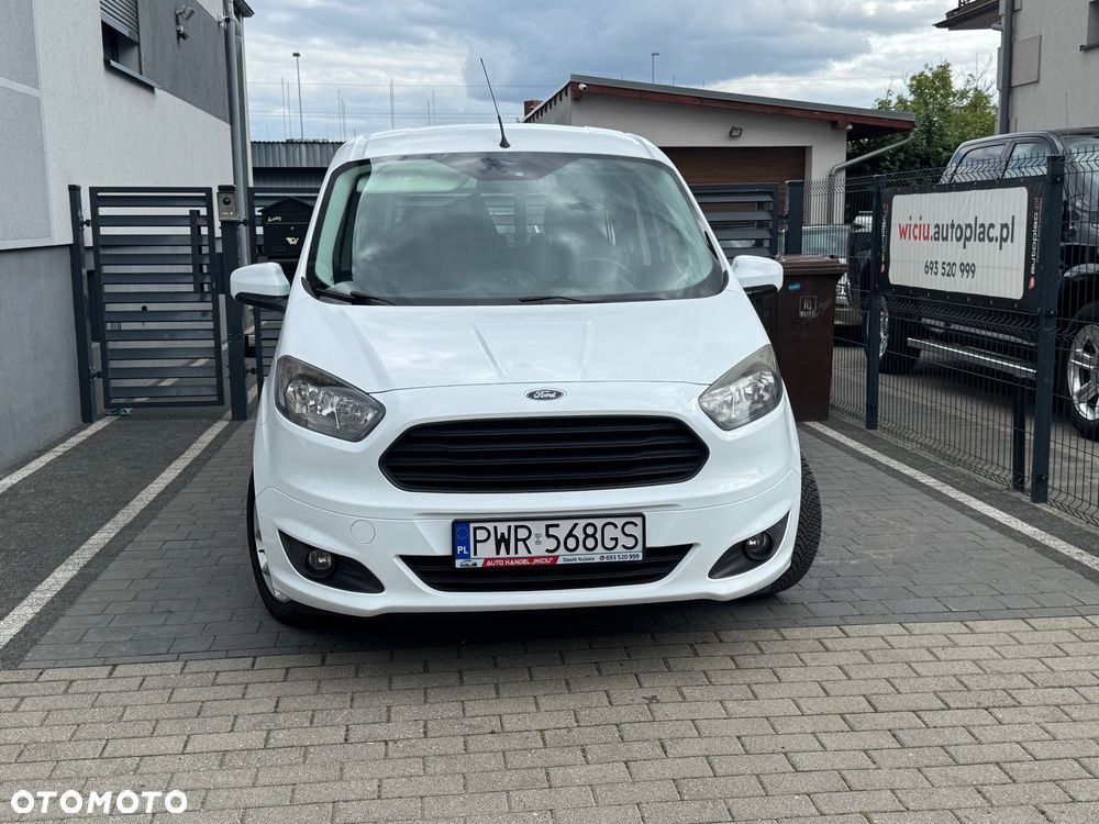 Ford Tourneo Courier 1.5 TDCi Trend - 13