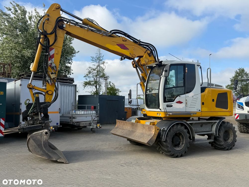Liebherr A 914 Rototilt Steelwrist  S60 - 1