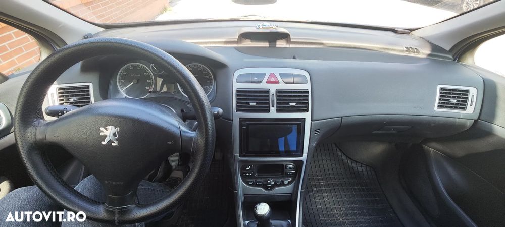 Peugeot 307 SW 1.6E - 8