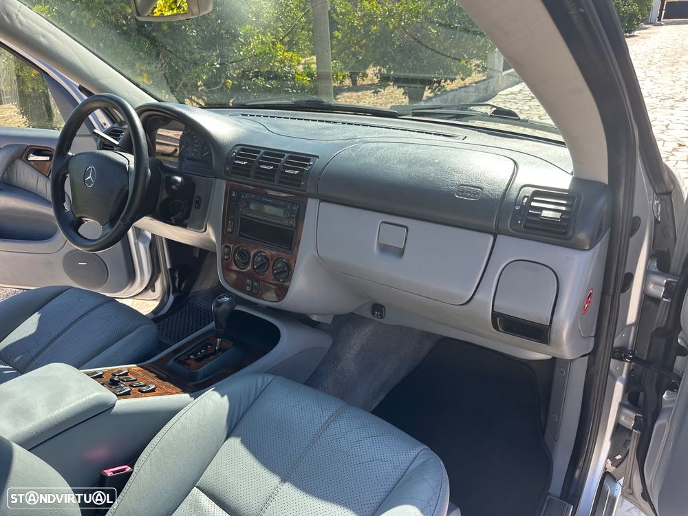 Mercedes-Benz ML 270 - 22