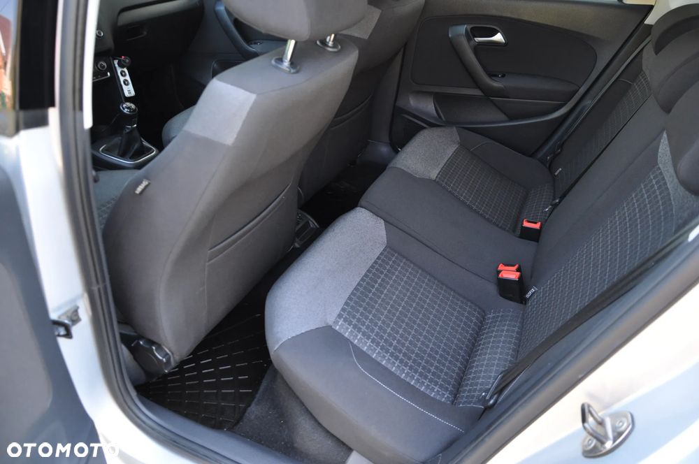 Volkswagen Polo 1.2 TSI Blue Motion Technology Allstar - 13