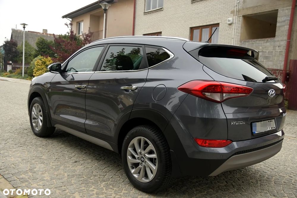 Hyundai Tucson 1.6 GDI BlueDrive Style 2WD - 8