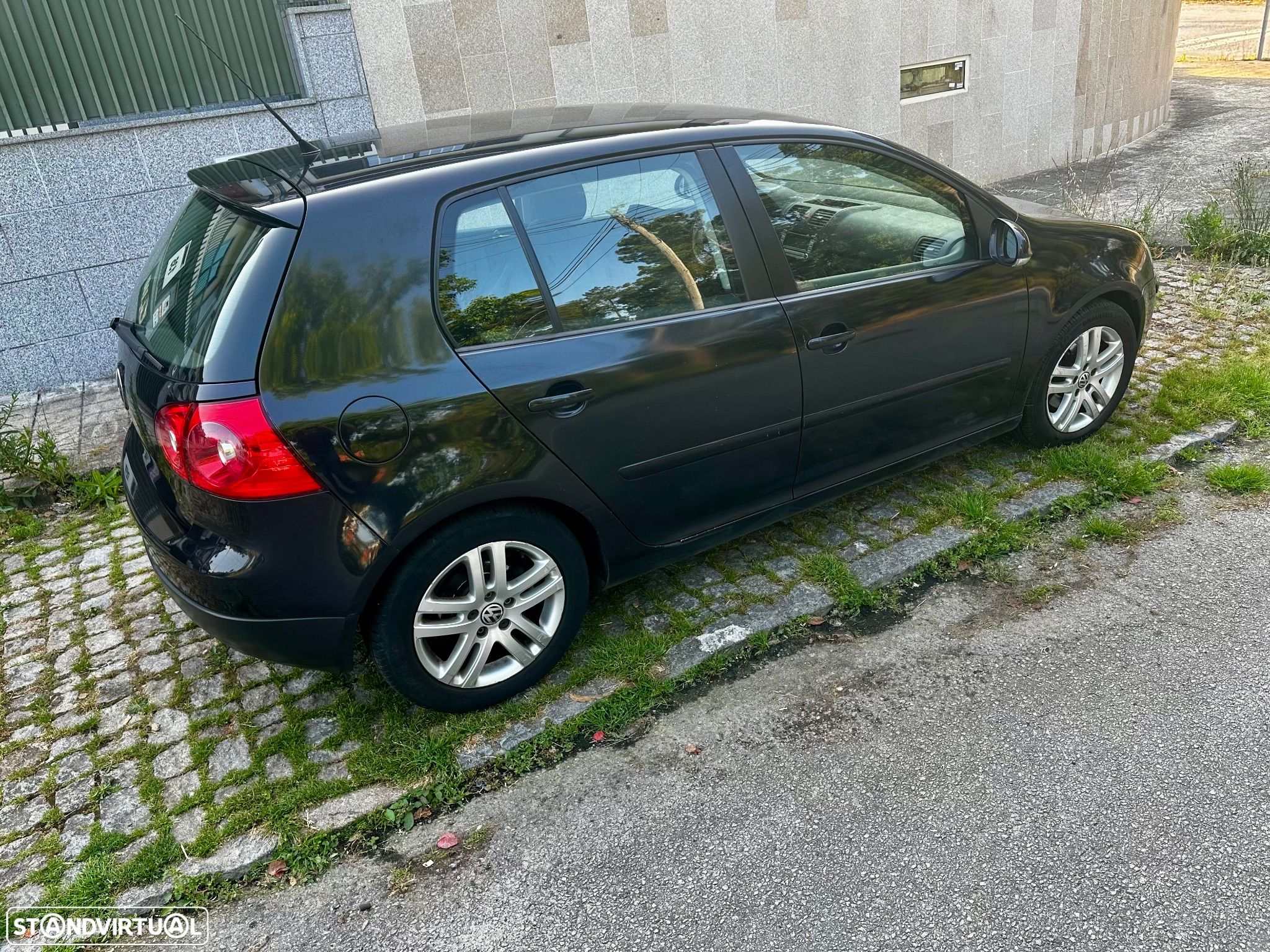 VW Golf 1.9 TDi 6V 4M Confortline - 1
