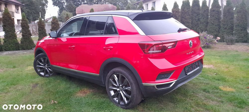 Volkswagen T-Roc - 18