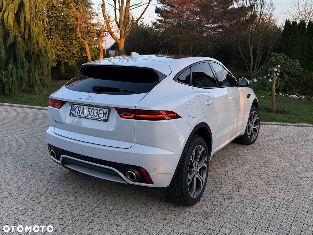 Jaguar E-Pace P250 AWD First Edition - 4