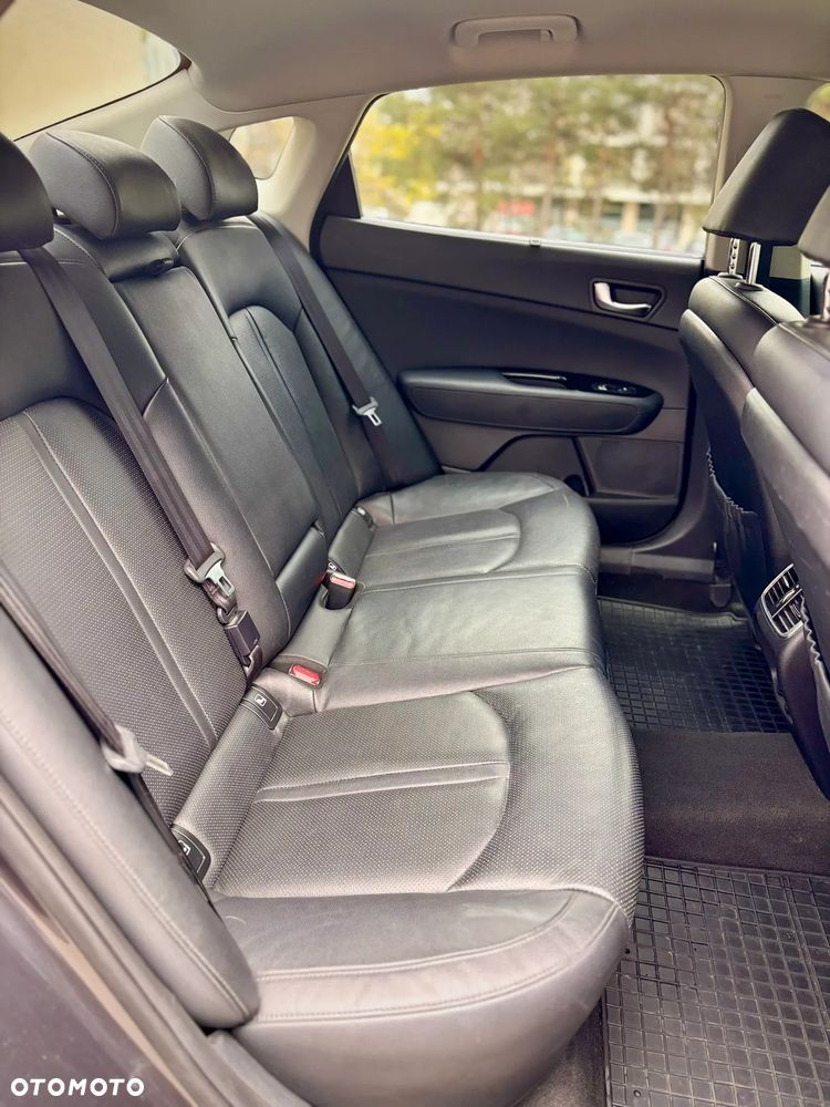 Kia Optima 1.7 CRDI L DCT - 13