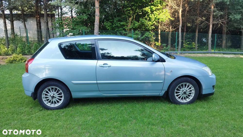 Toyota Corolla 1.6 VVT-i Sol - 1