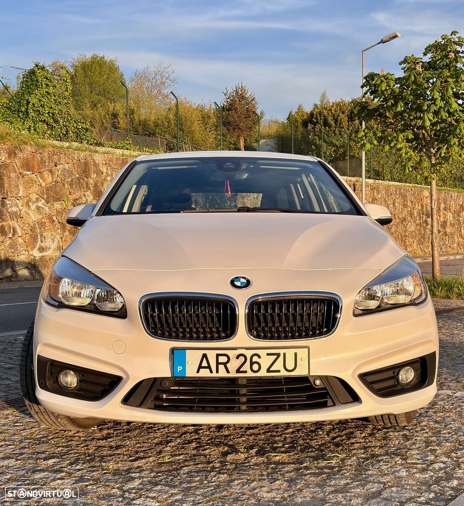 BMW 225xe Active Tourer iPerformance Advantage - 2