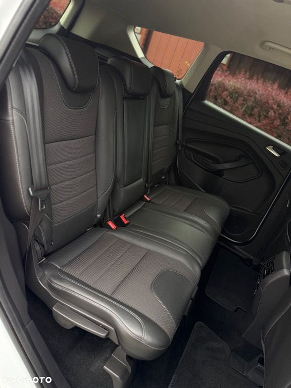 Ford Kuga 2.0 TDCi 4x4 Titanium - 30
