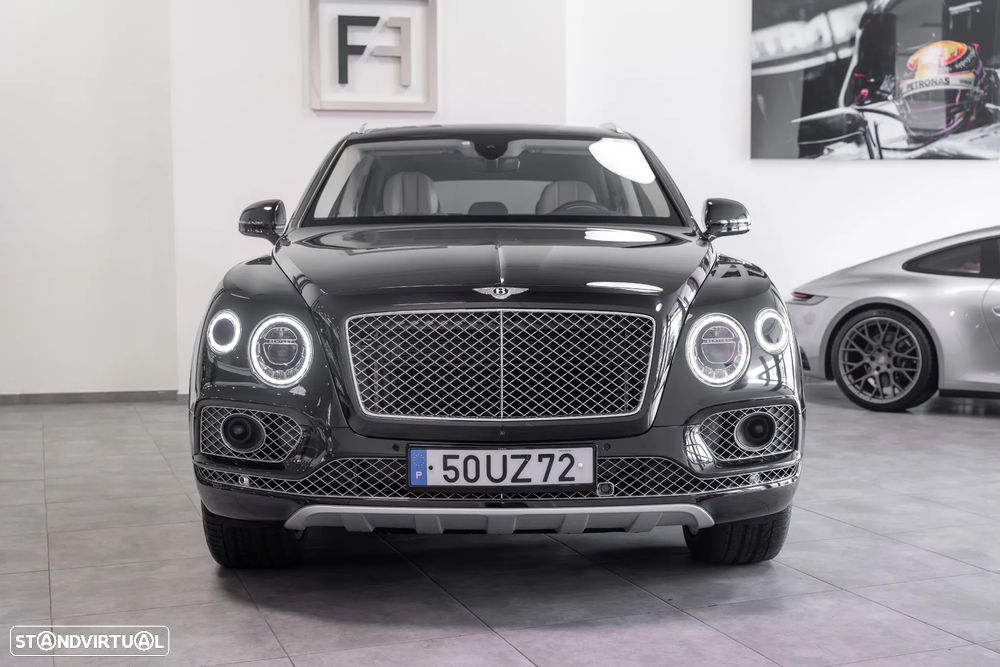 Bentley Bentayga W12 Mulliner - 2
