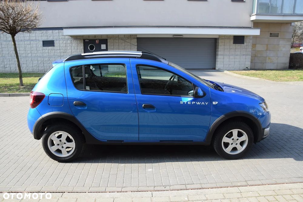 Dacia Sandero Stepway 0.9 TCe Laureate S&S EU6 - 6