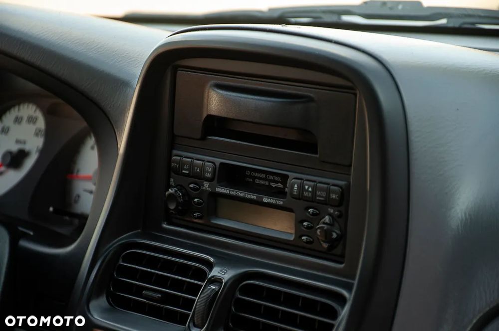 Nissan Pickup 2.5 TDi Comfort - 8