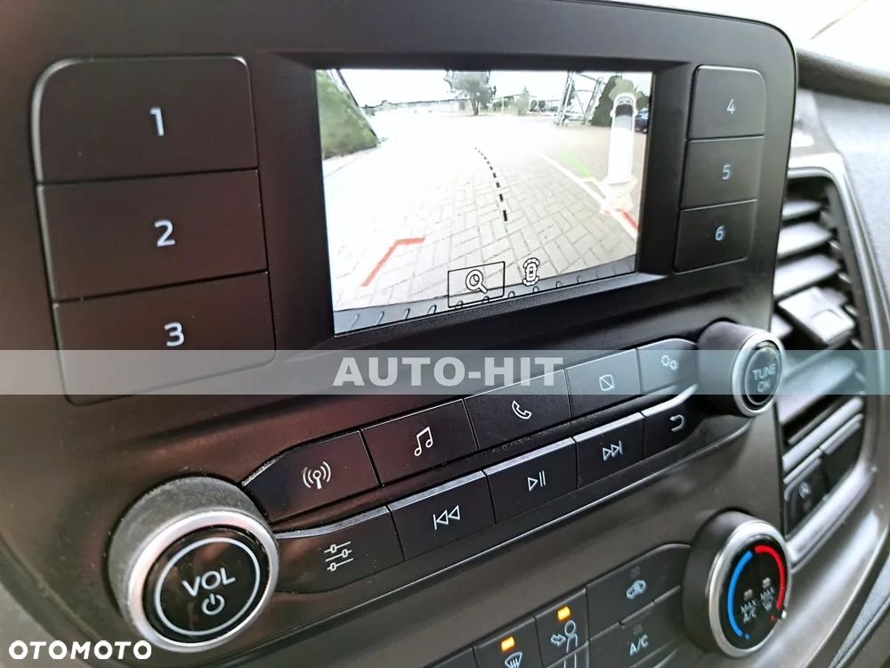 Ford Transit - 24
