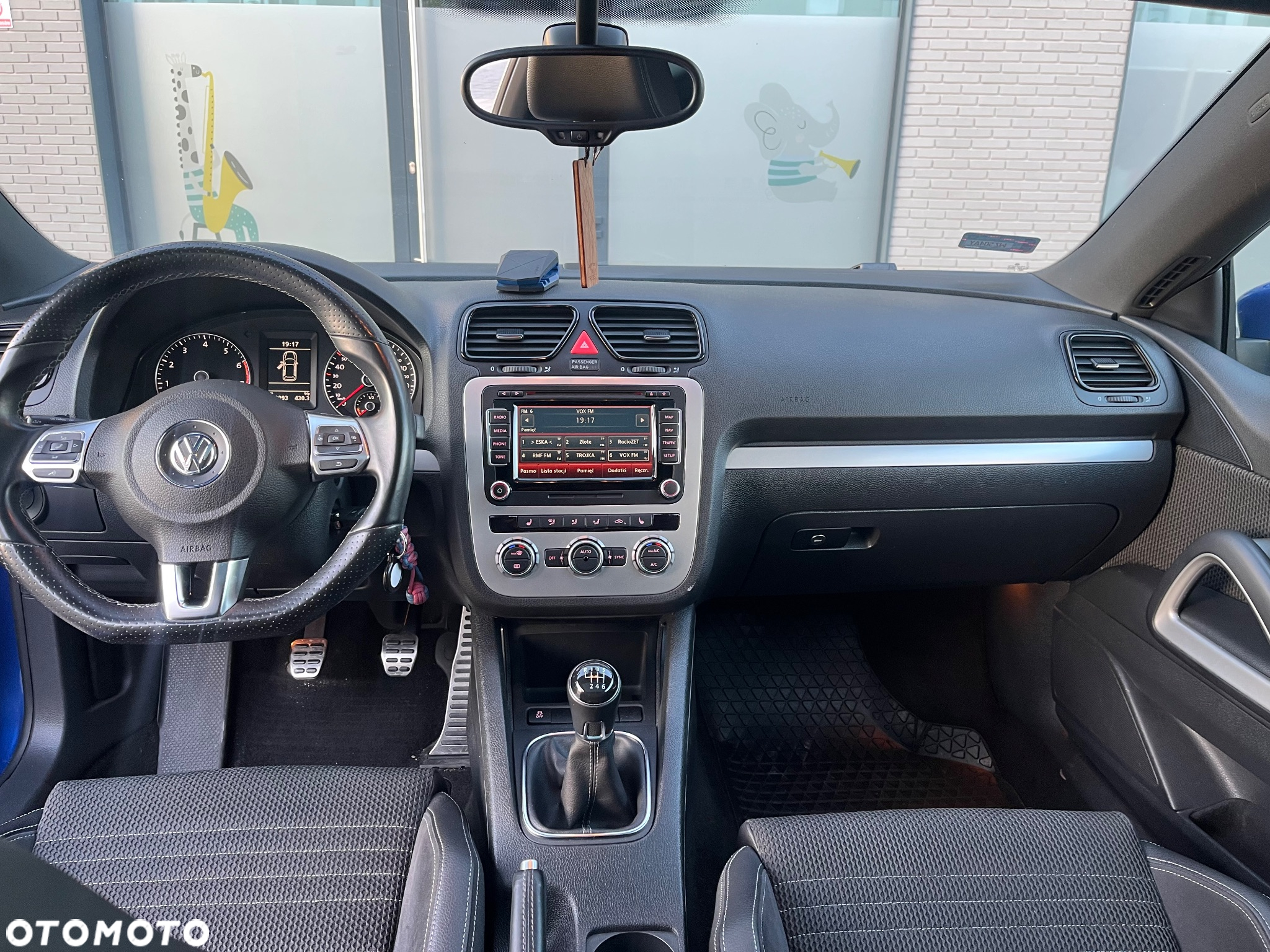 Volkswagen Scirocco 2.0 TSI - 12