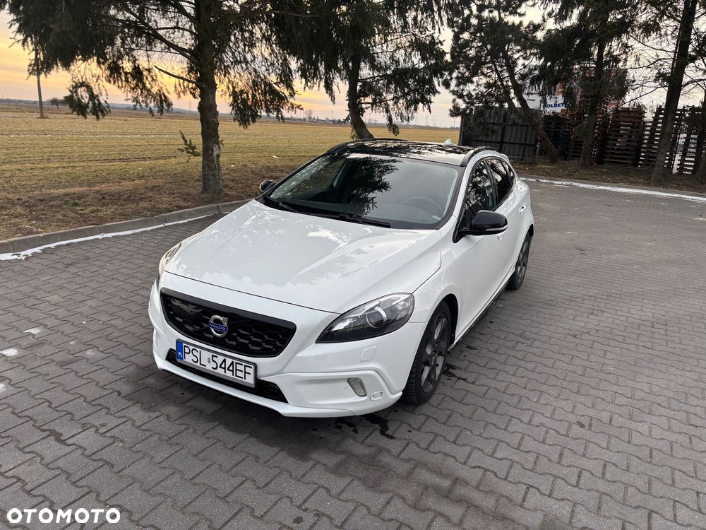 Volvo V40 Cross Country - 2