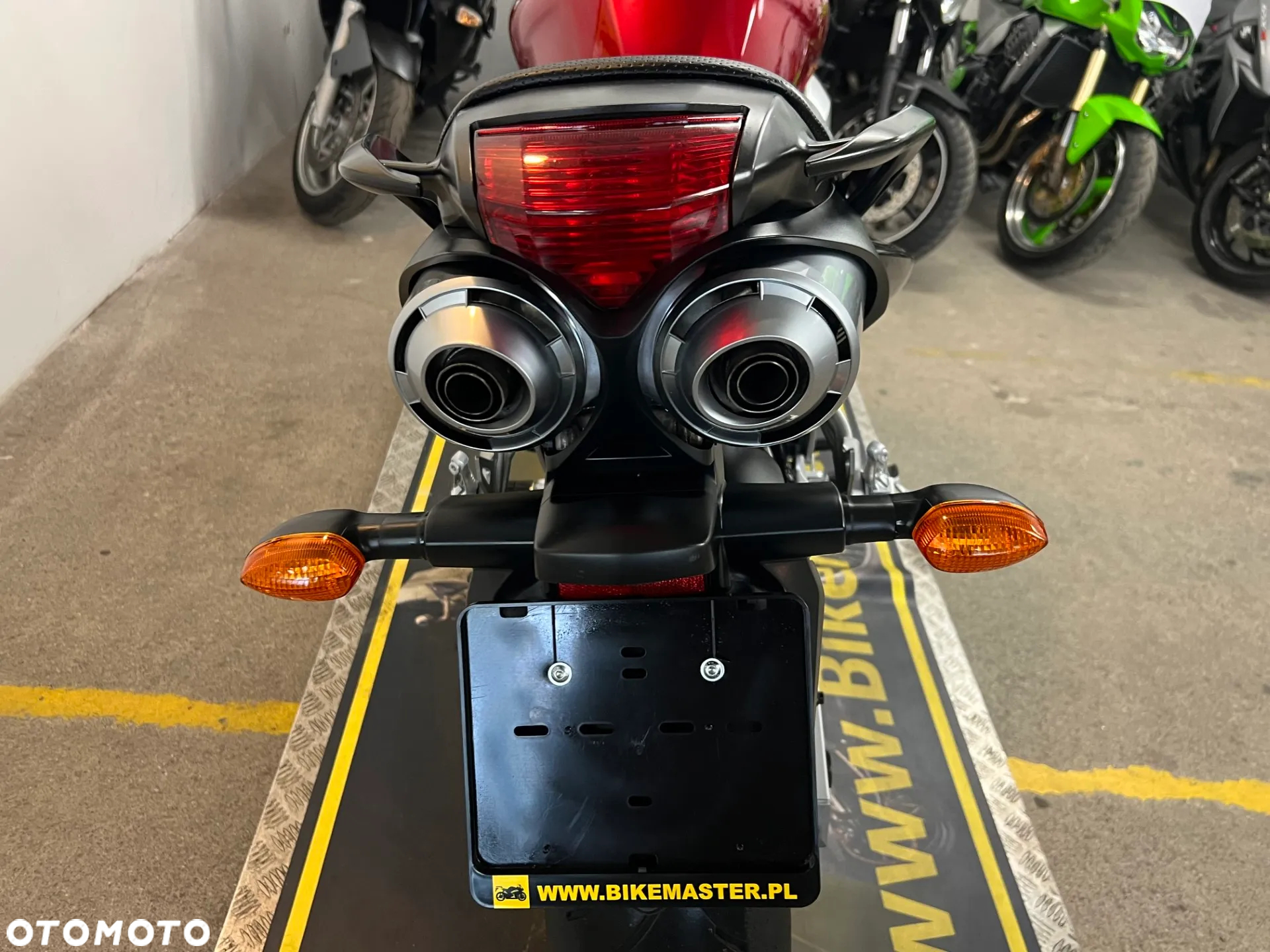 Yamaha FZ - 17