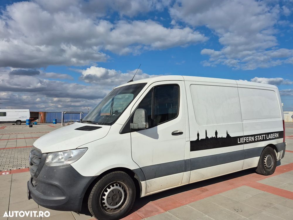 Mercedes-Benz Sprinter - 28