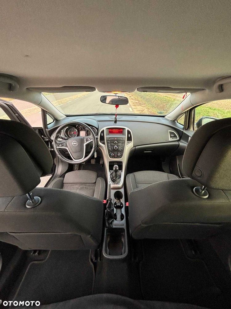 Opel Astra - 14
