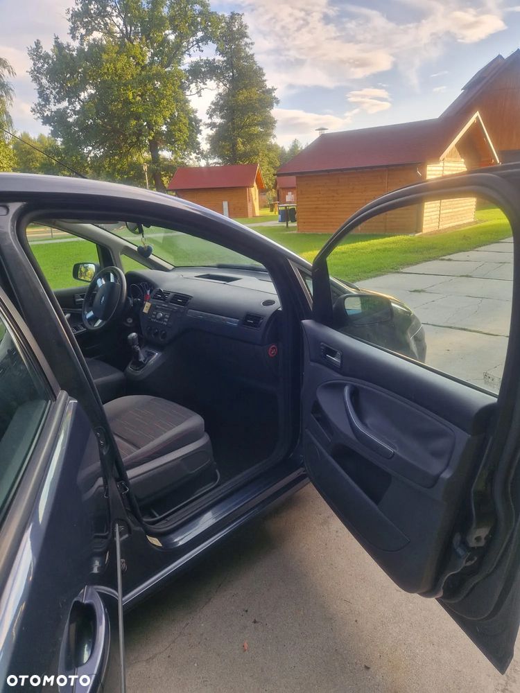Ford C-MAX 1.8 Ambiente - 11